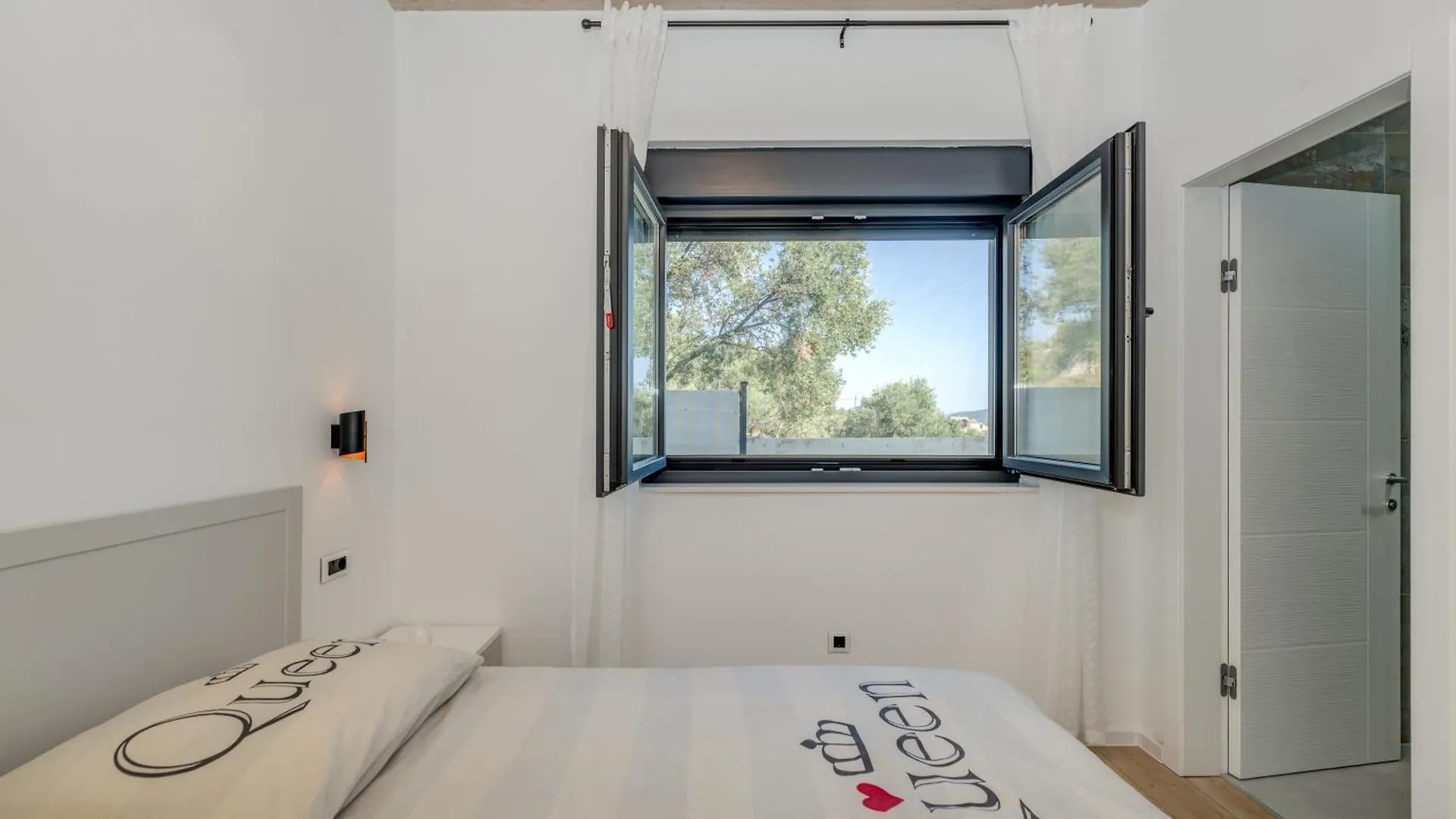 Luxury Villa Providenza Kastela