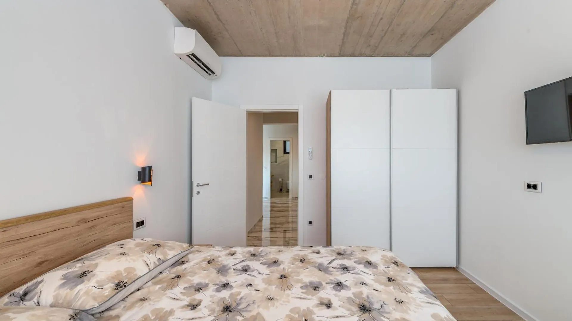 Luxury Villa Providenza Kastela Croatia