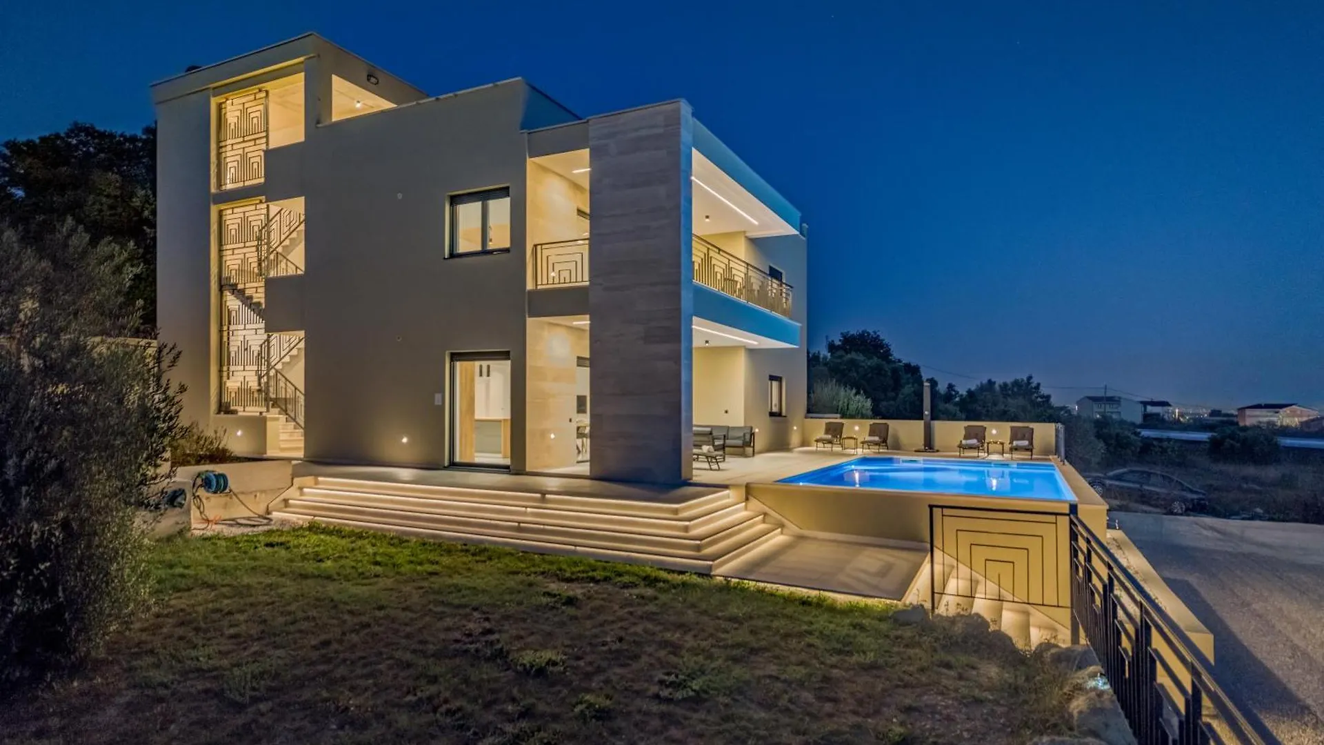 Luxury Villa Providenza Kastela